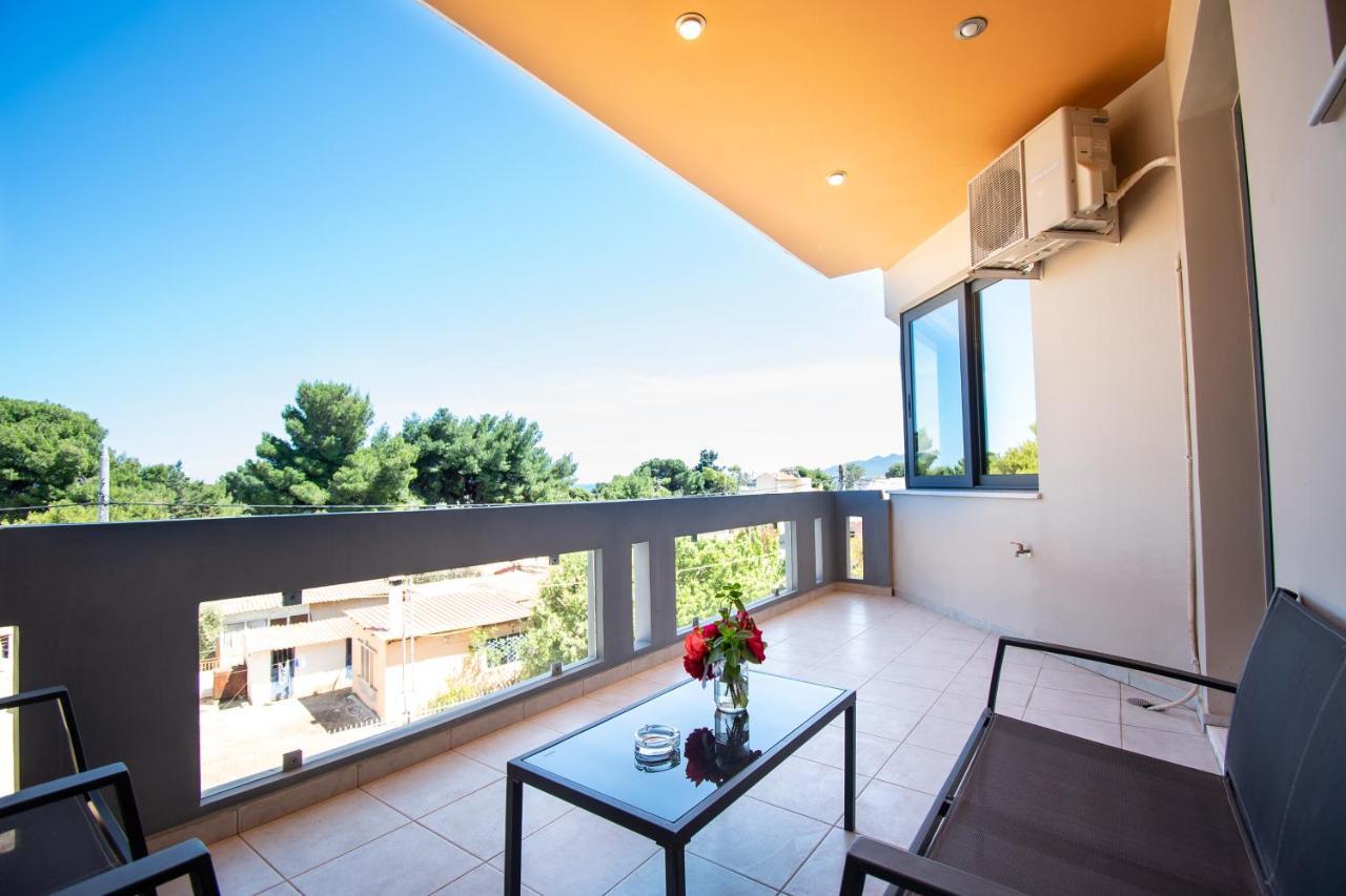 Efi Apartment *
